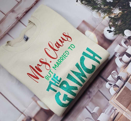 Mrs Claus But Married To the Grinch