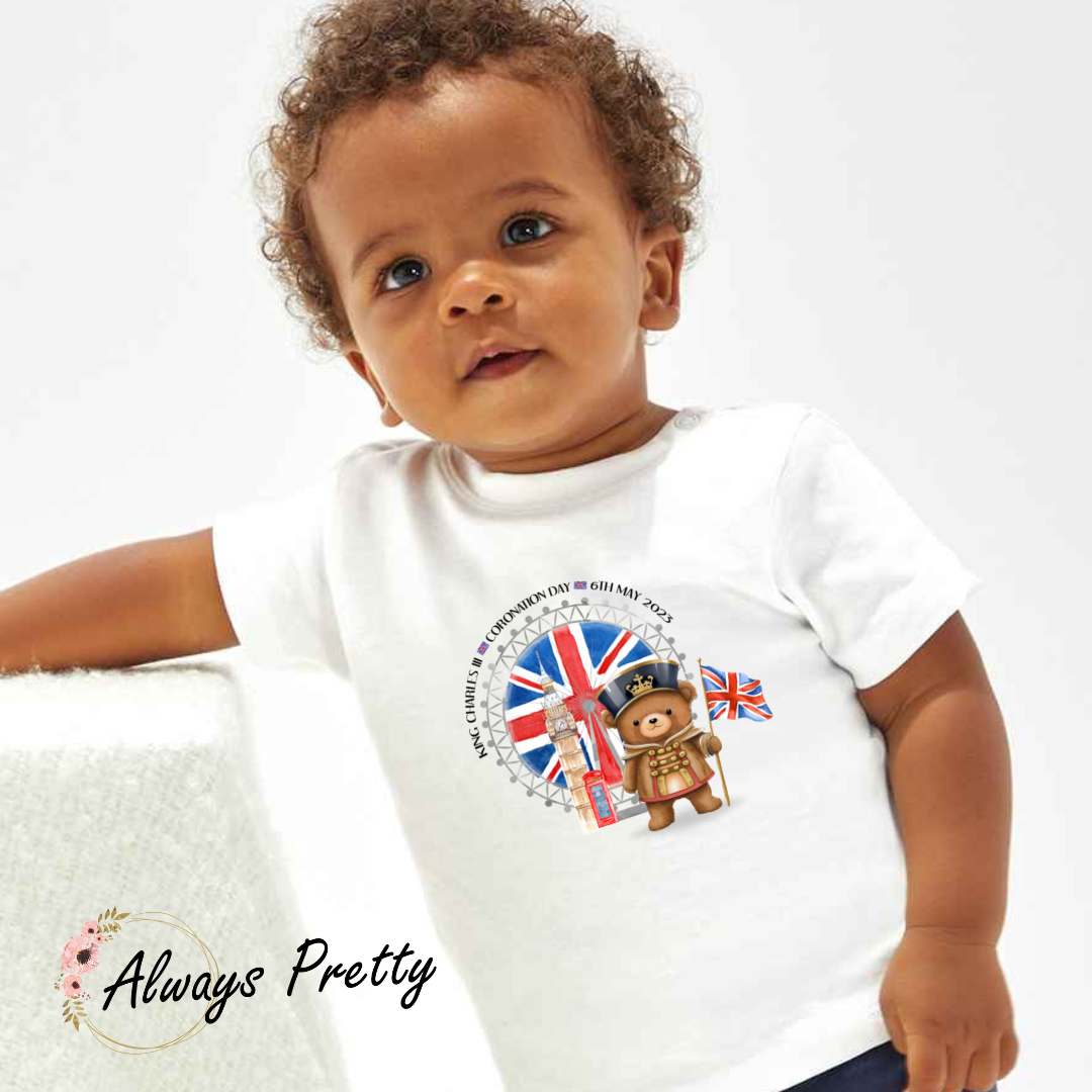 Teddy Coronation Design T-shirt